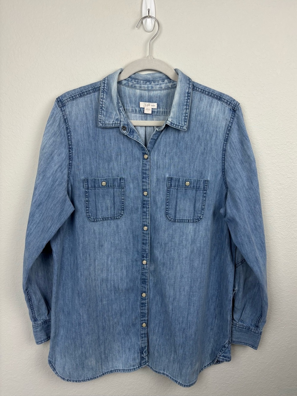 J. Jill 100% Cotton Medium Wash Pearl Snap Denim Button Down Shirt Size L